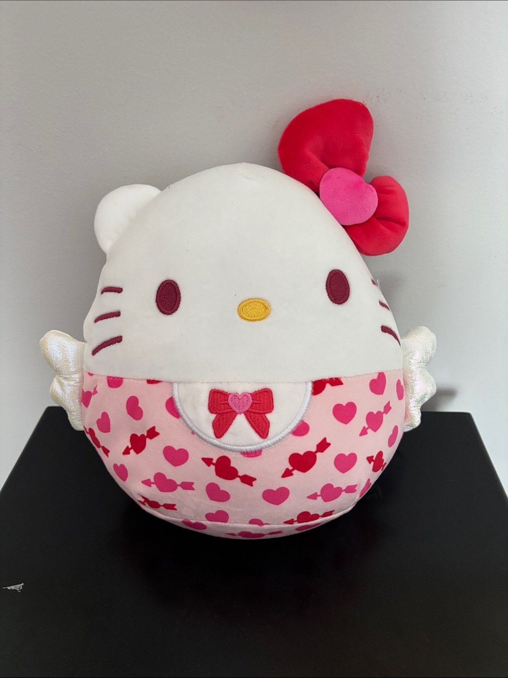 Valentine’s day Hello Kitty Squishmallow
